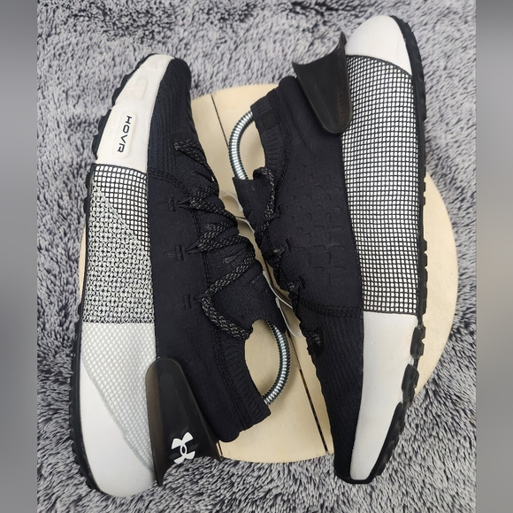 Under Armour Men’s Black & White HOVR Phantom 3 Running Shoes Size 9.5 - Picture 5 of 9